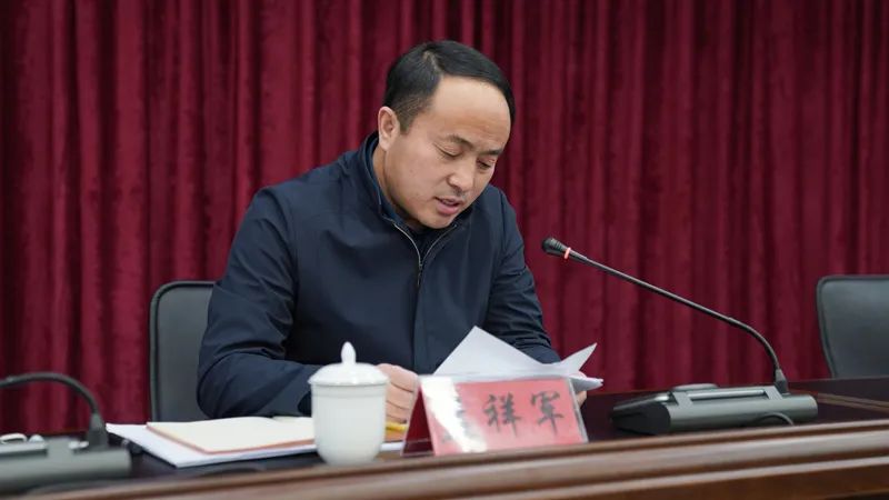 红山区新冠肺炎疫情防控工作指挥部召开扩大会议