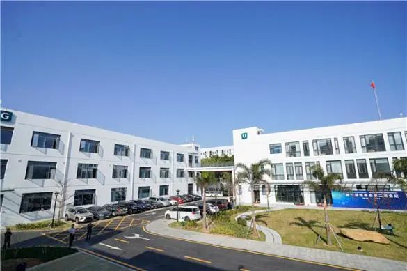 区事深圳国际食品谷首个项目完工大鹏移交过渡所区金钥匙