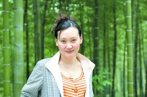 邵丽金枝在我孤军奋战的人生里父亲形象只能沉浮于文字间吧