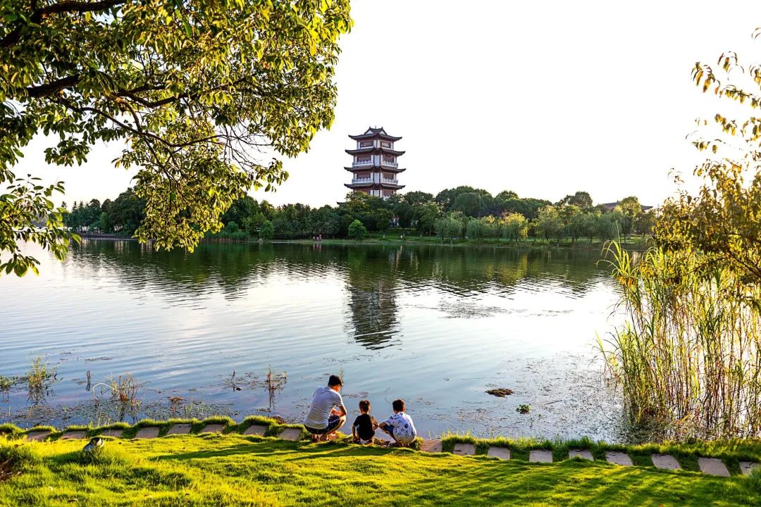 《宁静的夏日》《夏日黄昏》拍摄地点:湖北咸宁嘉鱼县活动详情及投稿