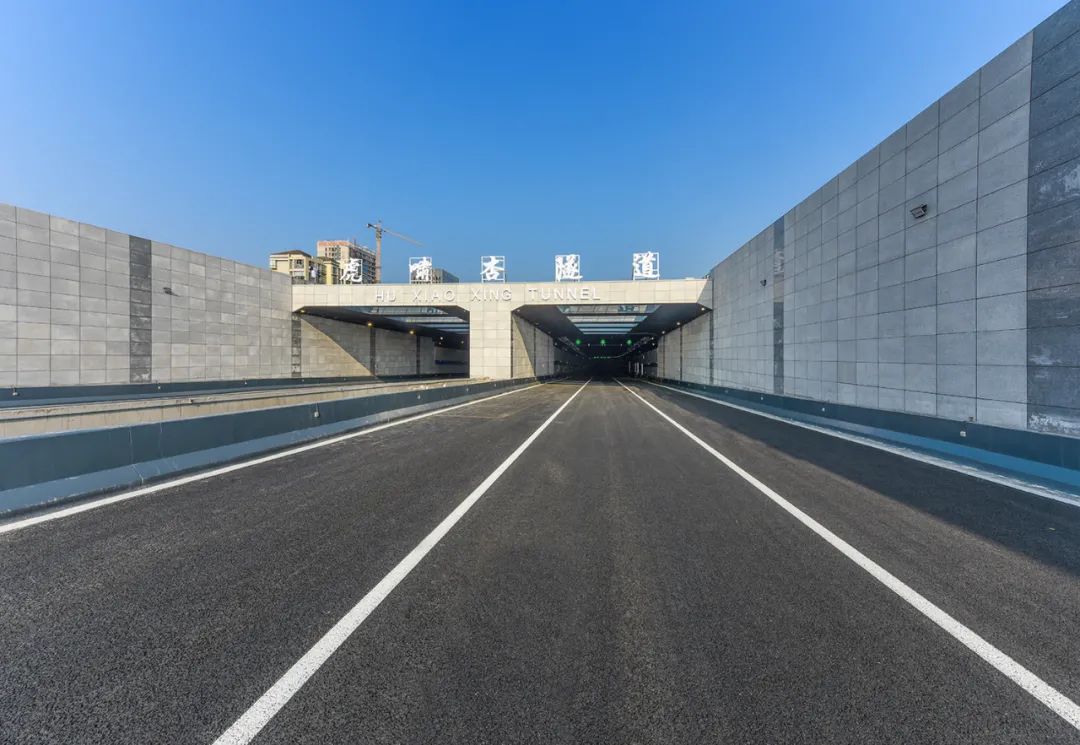 好消息这段快速路今天通车富阳到这些区域时间缩短一半以上