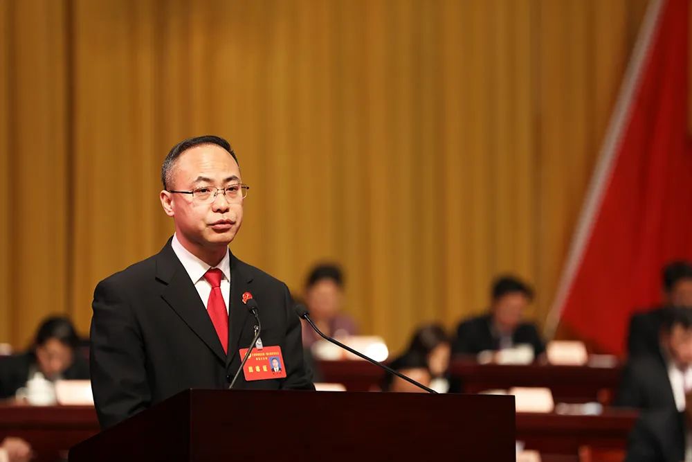 聚焦两会丨邀您共览奉化法院2020年工作报告