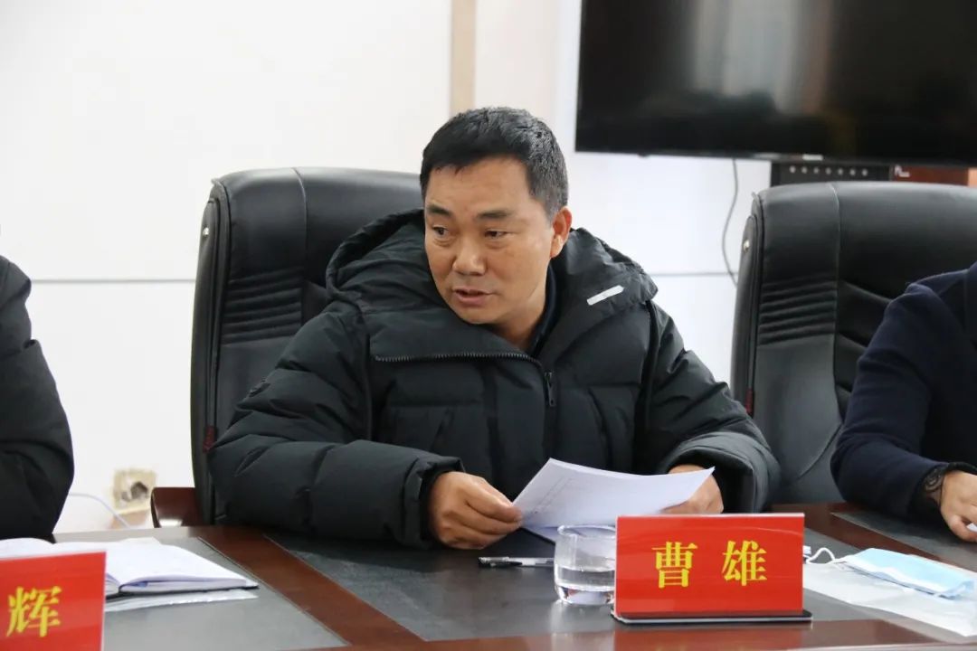 会后,郭明德副院长,专职检察委员杨成斌与各代表委员