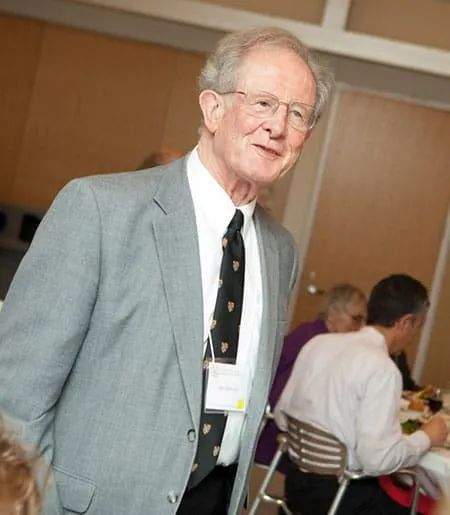 尼尔·阿什克罗夫特(neil ashcroft, 1938年11月27日-)在理论上预言