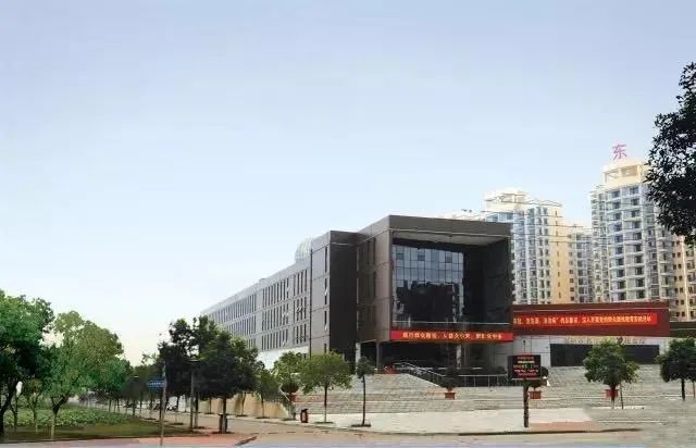 时间:2月9日—3月8日线上活动1:七天名师讲堂枝江市图书馆活动详情