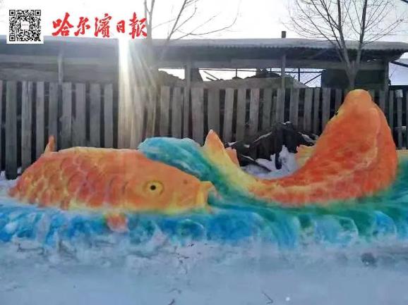 鲤鱼雪雕图片