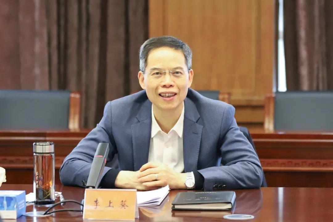 纳诤言听良策李章军院长向党外人士通报湖州法院工作情况并听取意见