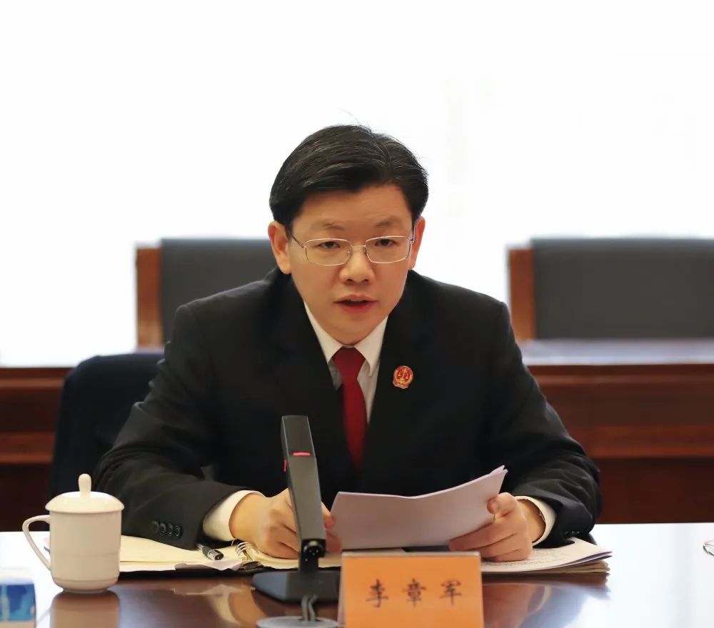 纳诤言听良策李章军院长向党外人士通报湖州法院工作情况并听取意见