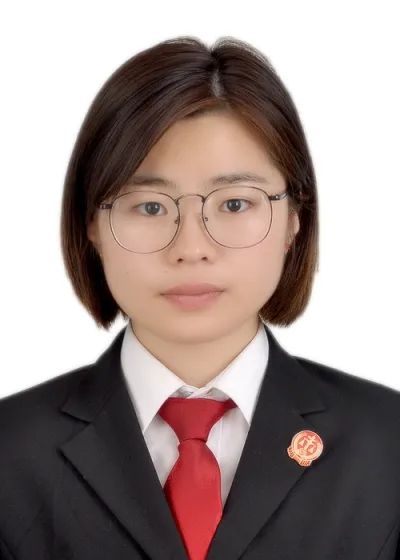 含山县人民法院三名干警荣获先进个人表彰