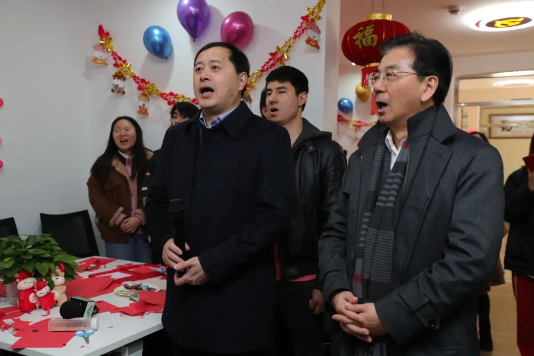 今天华政园里年味爆棚