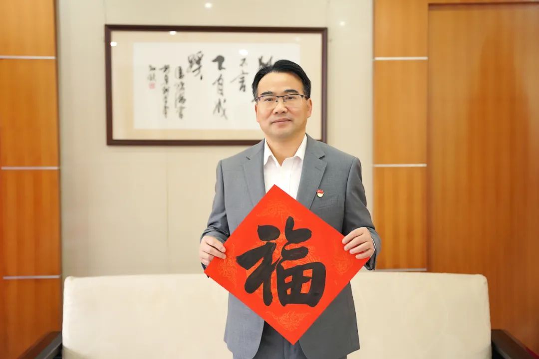 采荷二小校长吴树超世界有多大学校就该有多大