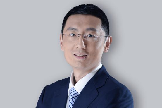 加入前海开源基金之前,曾任南方基金研究部行业研究员,基金经理,南方