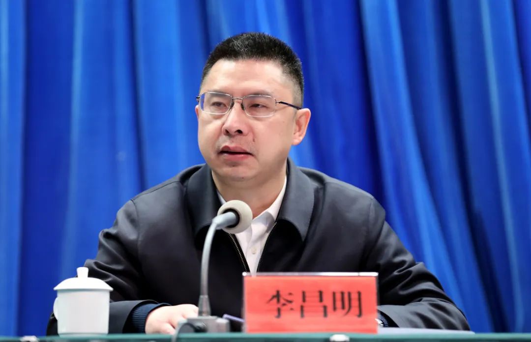 监委主任胡克礼传达了中纪委十九届五次全会和省纪委十四届六次全会