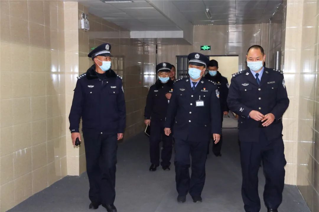 甘孜监狱开展节前安全检查