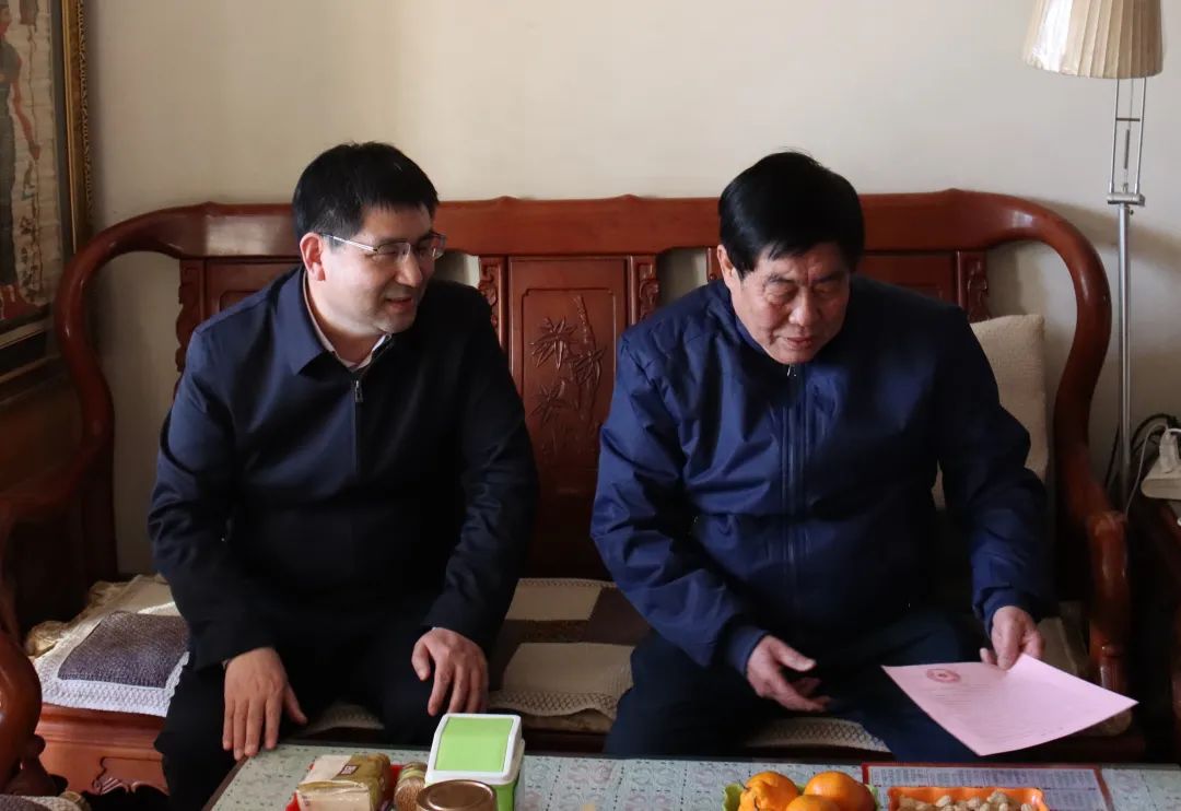 春节前夕,陈国瑛,魏毅寅,刘传东,林青,龚波,刘著平看望慰问了航天老