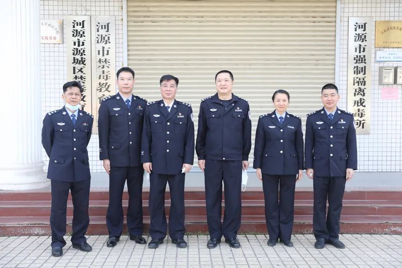 采写 | 黄紫纯 王斌原标题:《【节日我在岗】 林少威,曾尚策检查春节