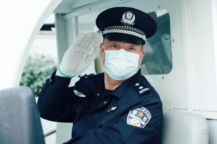 我们不打烊来看广东监狱警察的过节姿势