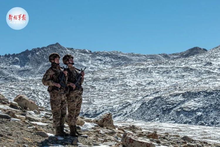 你守岁我守你致敬那些春节坚守战位的退役军人