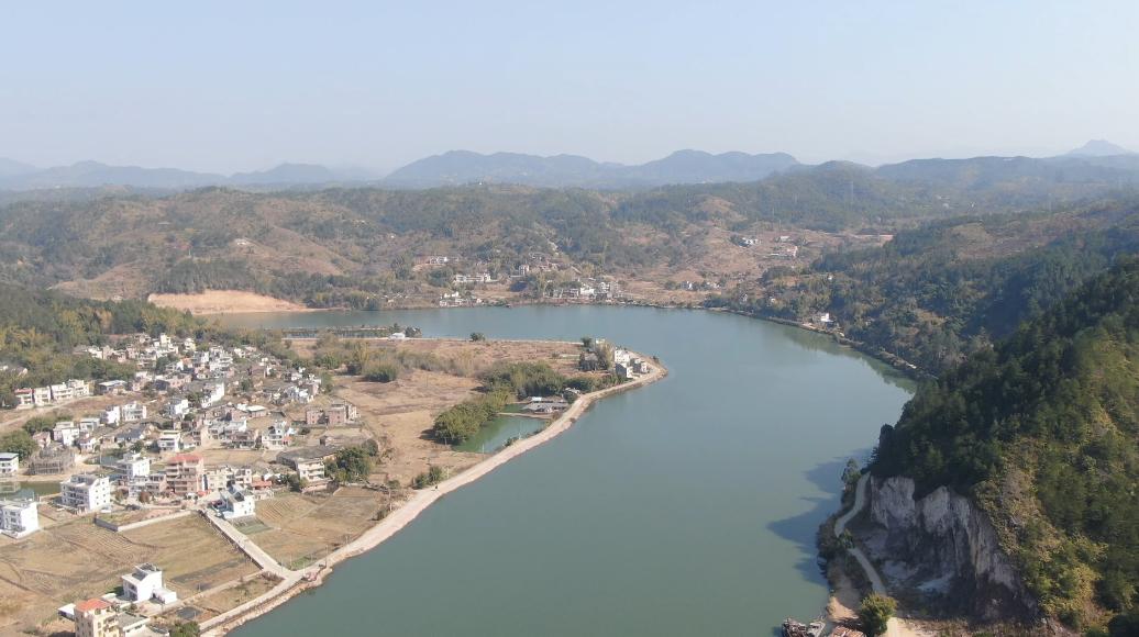 新征程新作为龙川河长制助推河长治打造河清景美水生态