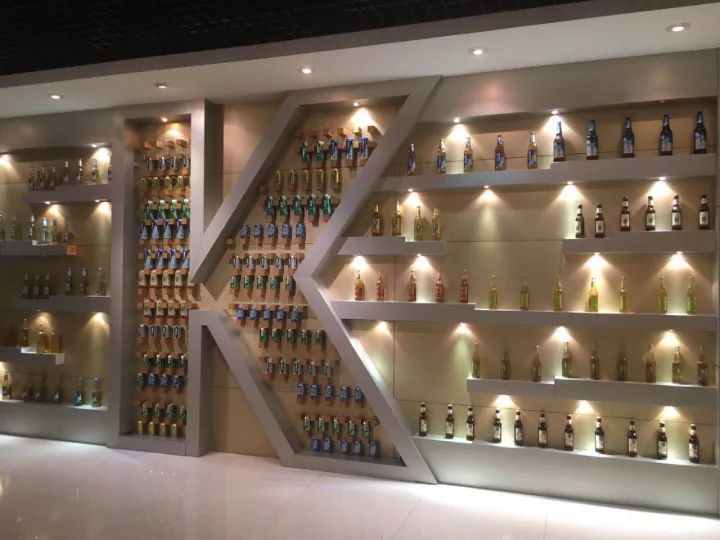 雪花啤酒公司的啤酒展示