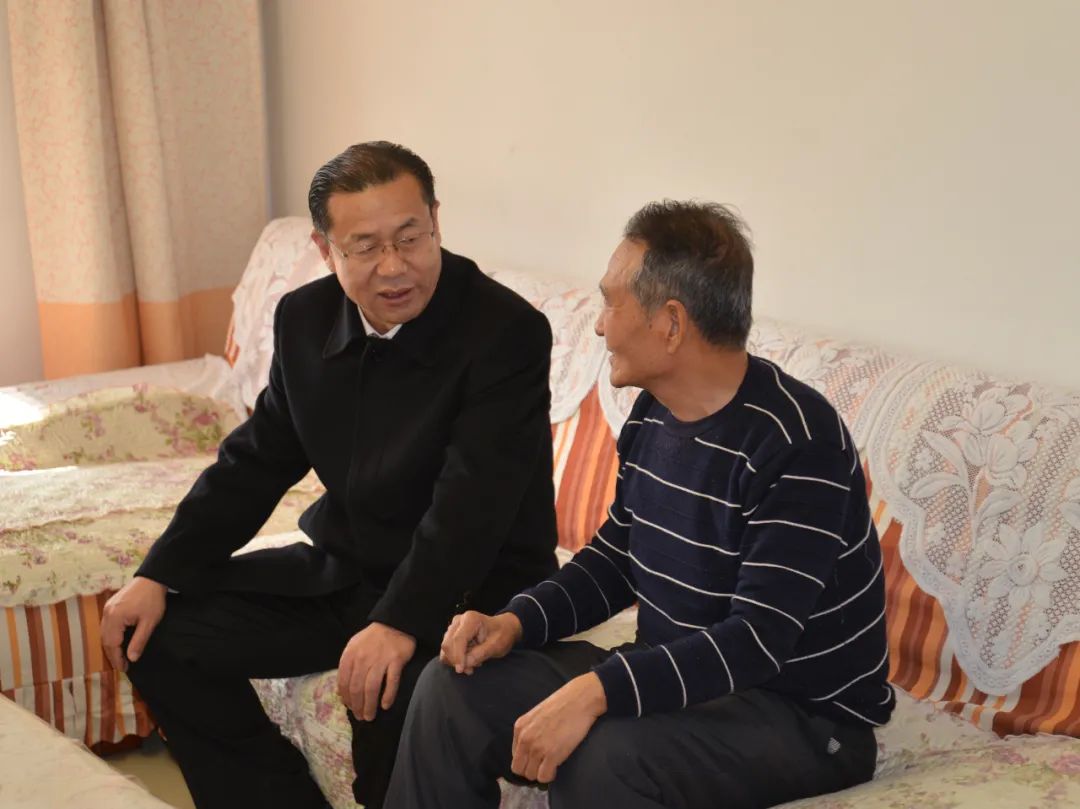 县领导开展2021年春节老干部及双拥慰问活动