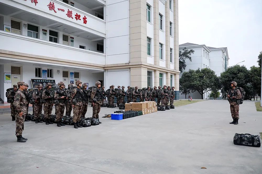 基层部队牛气冲天过大年