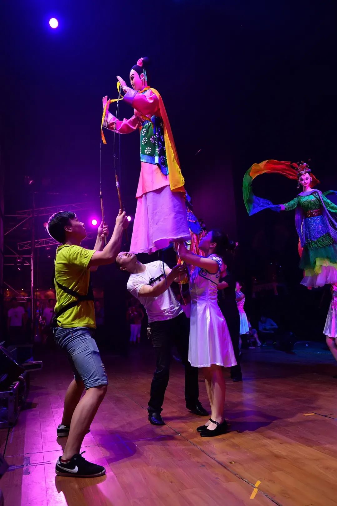 牛气冲天南充大木偶闪耀央视春晚背后故事全揭秘