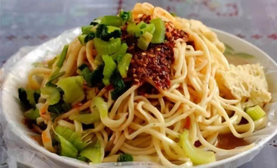 精品自驾路书 | 自驾新疆 解西域风情 赏昆仑风光_媒体_澎湃新闻-the