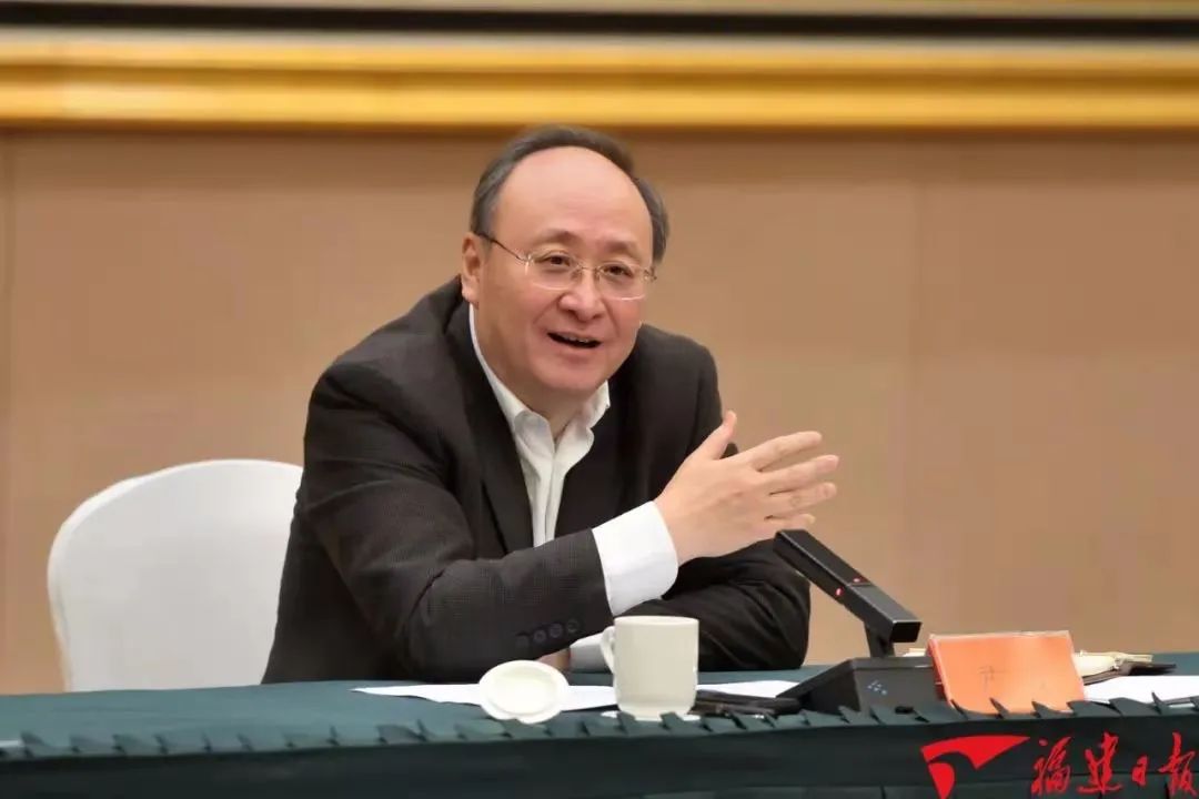 施人玮,胡钢,施锦珊,黄银贤,王永蓬,叶少华,洪杰,陈冬,陈锦焰,吴建发