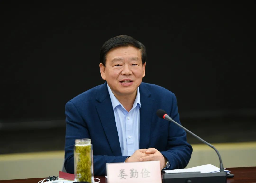 春节后上班首日江苏省委书记专题调研这项工作