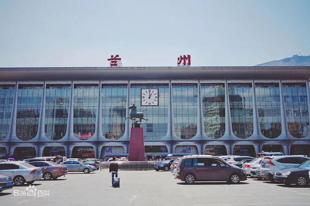 武威高铁站图片