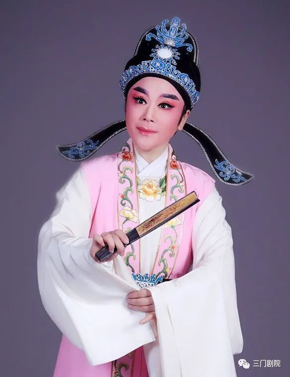 孙昮婕 饰 申贵升国家二级演员西湖之春新剧目调演优秀表演奖徐铭徐铭