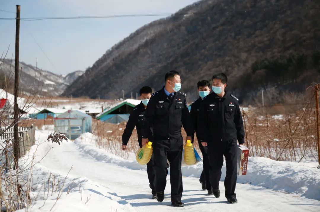 全德兴老人于1944年参军,加入了杨靖宇独立师部队,参加过四保临江战役