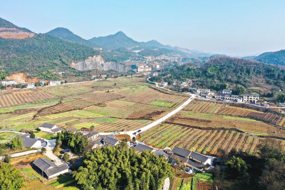 喜说咱村新变化石船镇石壁村村庄有颜值发展有活力