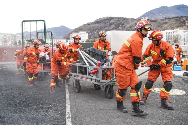 力量丨甘肃省消防救援总队举行重大地震灾害跨区域应急救援拉动演练