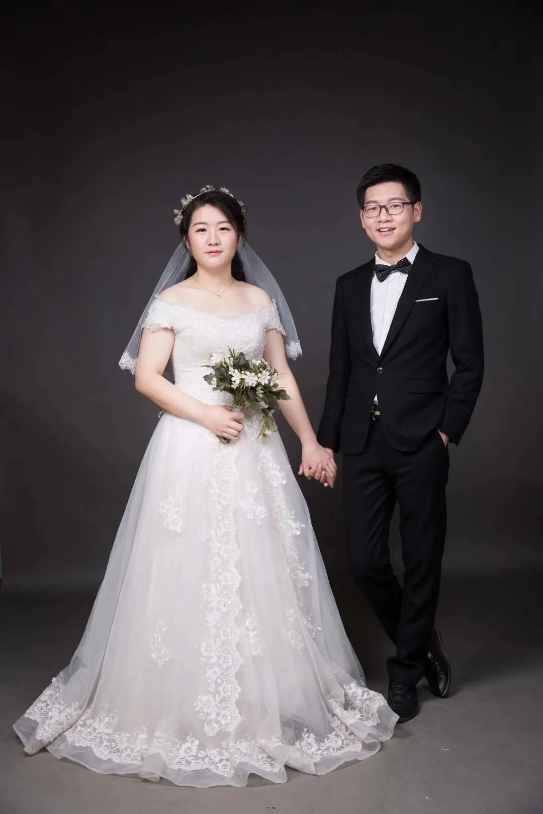 心痛两人都是90后