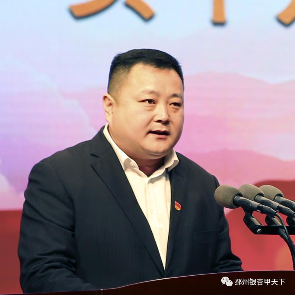 石海波港上镇石家村党支部书记经过近7年的实干和苦干,石家村发生了