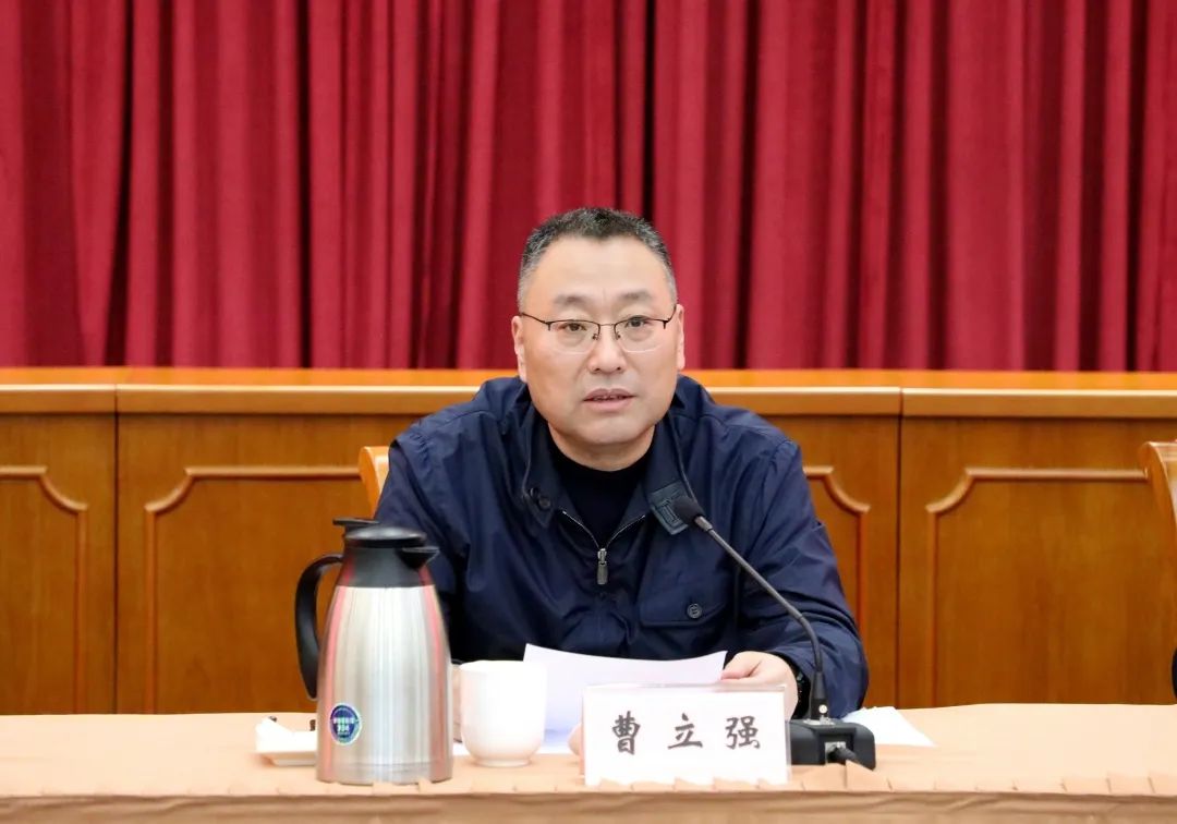 曹立强在区组织宣传统战工作会议上要求举全战线之力集全战线之智以