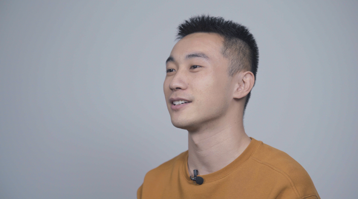 那些就地过年的人牺牲了团圆究竟收获了什么