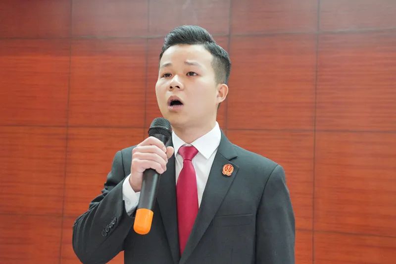 于都法院干警新年言"大干"!