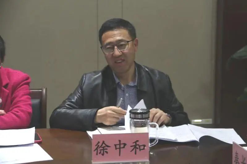 党组成员,副院长徐中和同志表示:要借用巧劲开展信息文稿工作,在打造