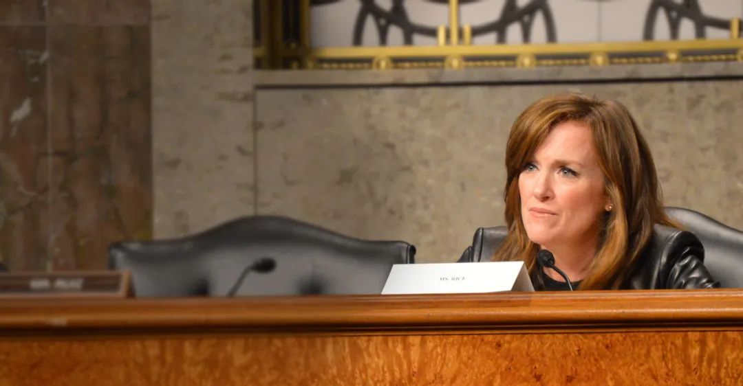 纽约州长性骚扰事件延烧