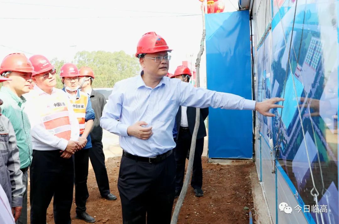 文斌赴金牌港园区调研强调发扬三牛精神打造自贸港建设的临高金牌