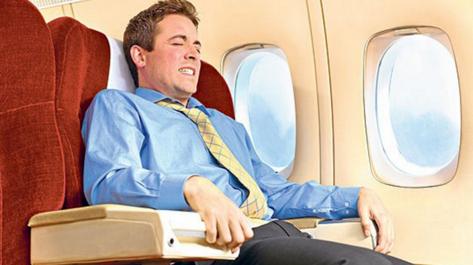 遇上飞机颠簸怎么办