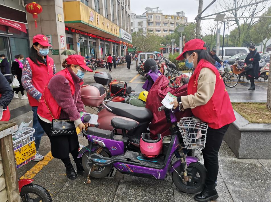 500名机关党员志愿者上街倡文明！象山学雷锋志愿服务主题月活动铺开