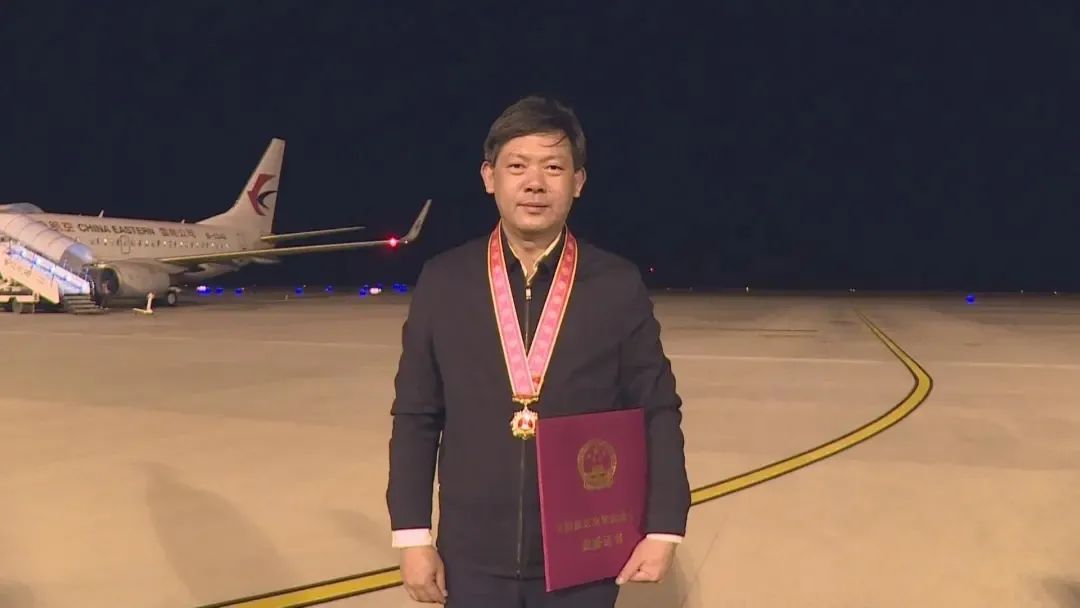 关注丨做好脱贫攻坚的带头人全国脱贫攻坚先进个人杨中兴的故事