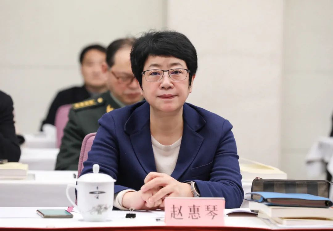 从百年党史不凡历程中汲取智慧和前行动力区委中心组学习扩大会今天