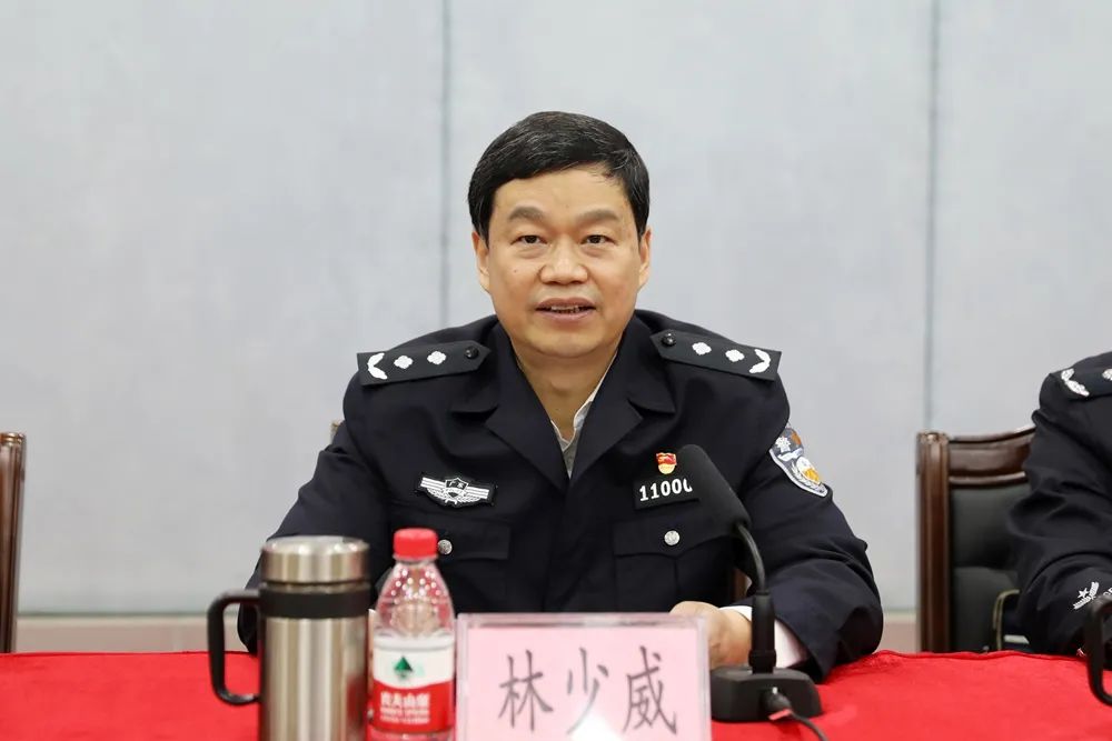 市公安局召开全市公安机关重点工作推进会