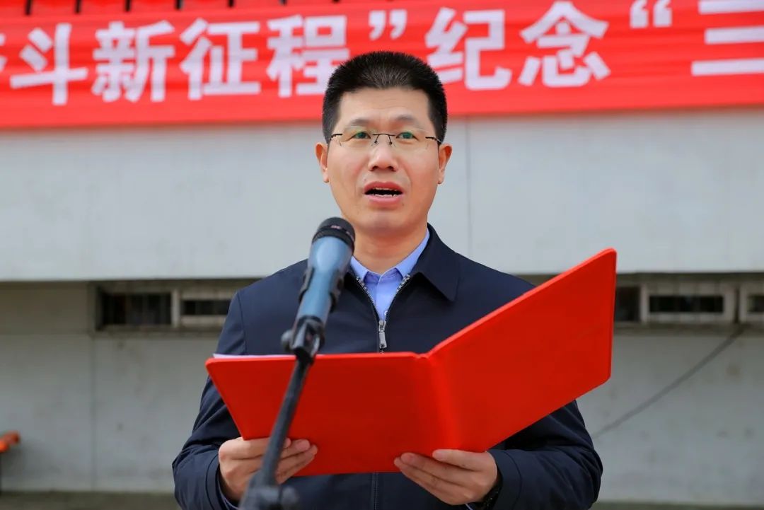 铿锵玫瑰绽放警营巾帼心向党奋斗新征程纪念三八国际劳