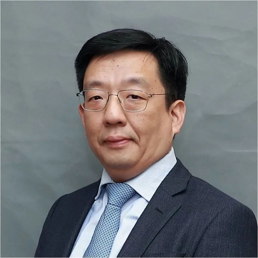 顾斌复旦大学医学博士,主任医师泌尿外科主任专家门诊时间:周一,周三